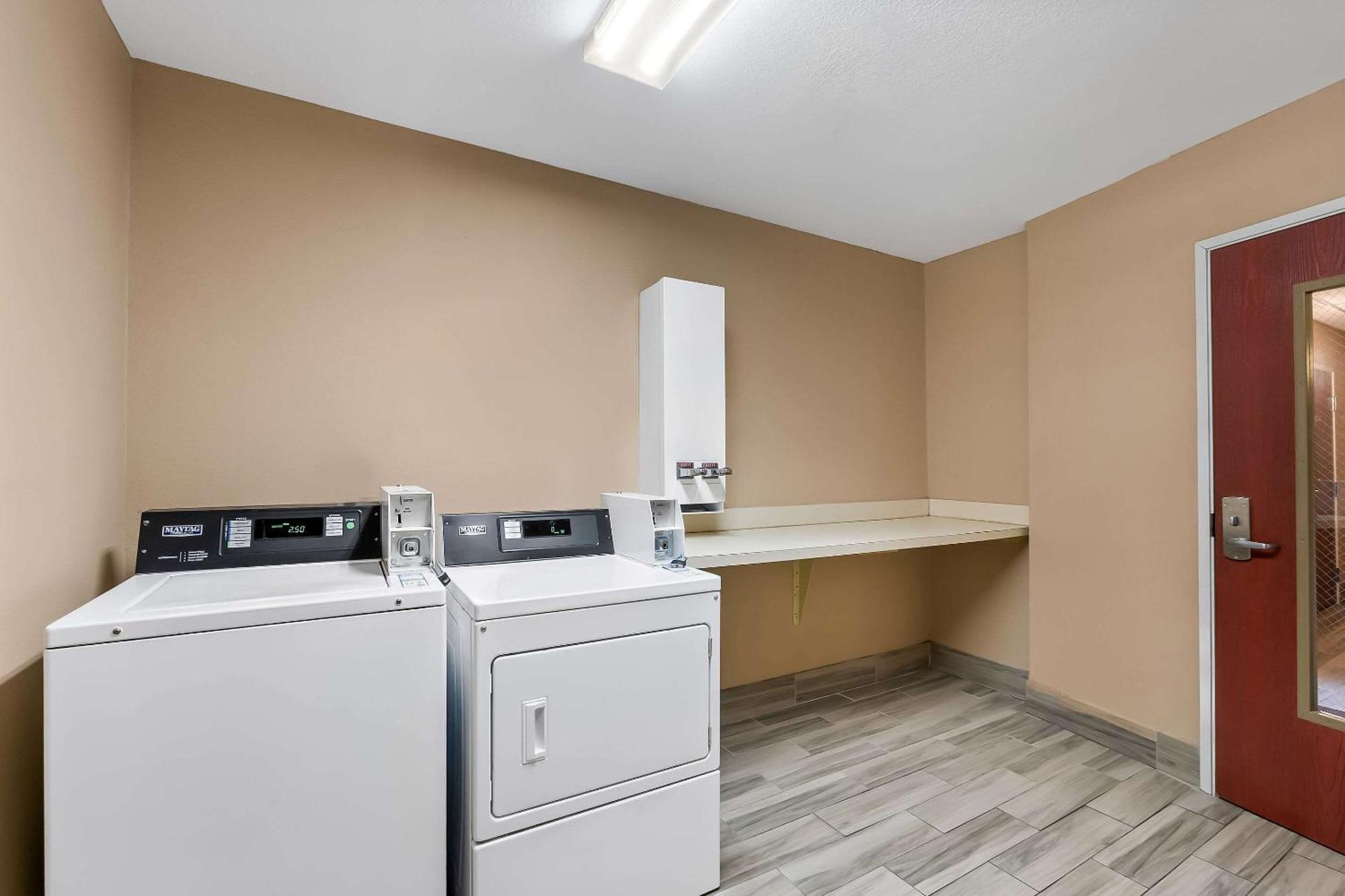 Comfort Suites Panama City Near Tyndall Afb Exteriör bild
